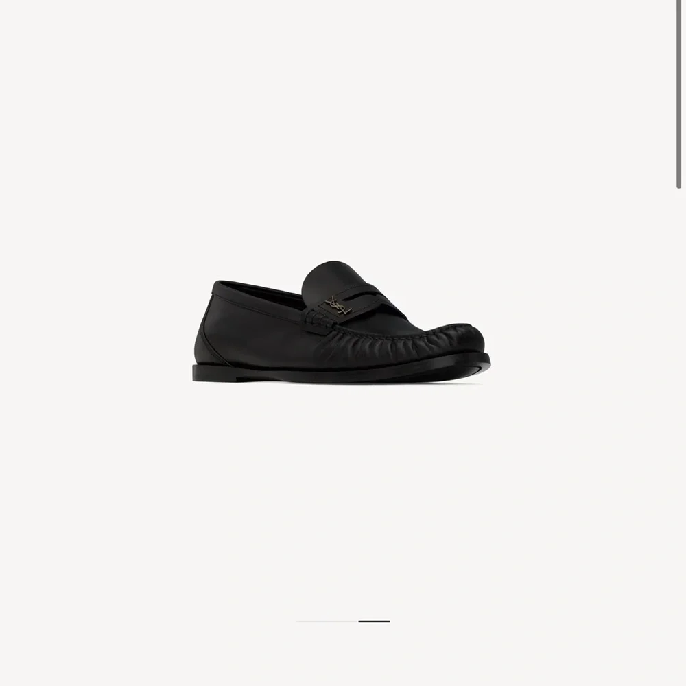 Saint Laurent Black Leather Loafers - Picture 16 of 16